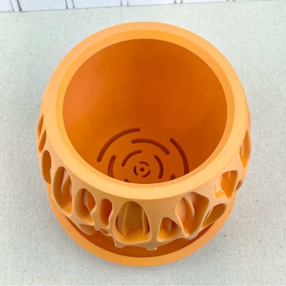 Indoor Flower Pot, The Slime Planter Pot, Houseplants, Ecofriendly - Picture 4 of 9